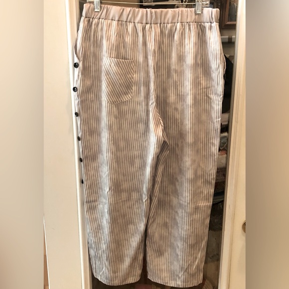 ☀️ Grey Stripe Polyester/Spandex Pants, Stretch Waist Size XL - Picture 3 of 11
